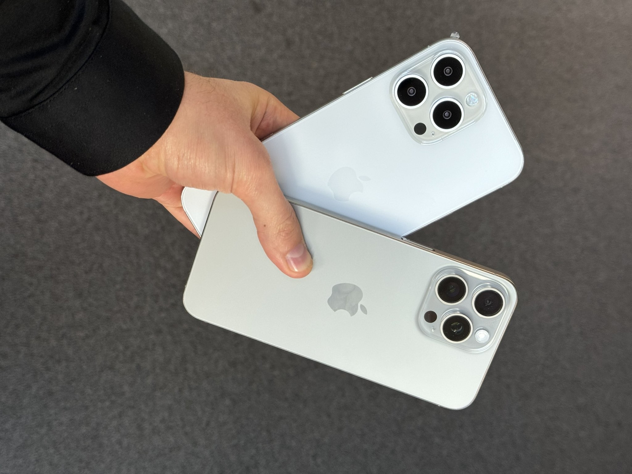 iPhone 16 Pro 128 GB Natural Titanium